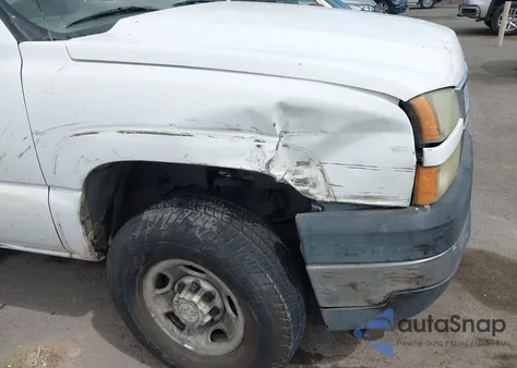 2006 Chevrolet Silverado 2500Hd Work Truck z USA, uszkodzony, nr VIN 1GCHC24U56E172684